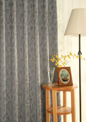 壮大な一枚板を専門に販売する会社